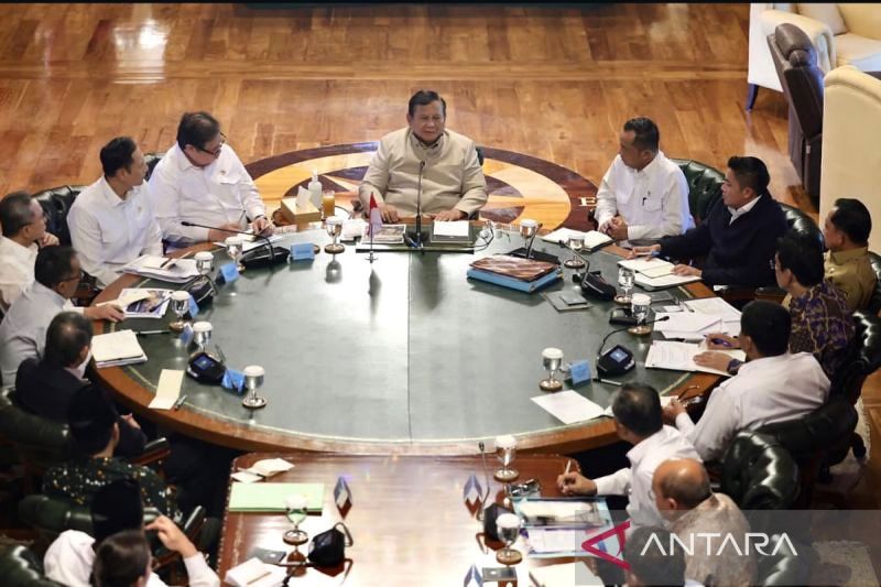Seskab: Presiden Prabowo gelar rapat bahas hunian layak dan terjangkau