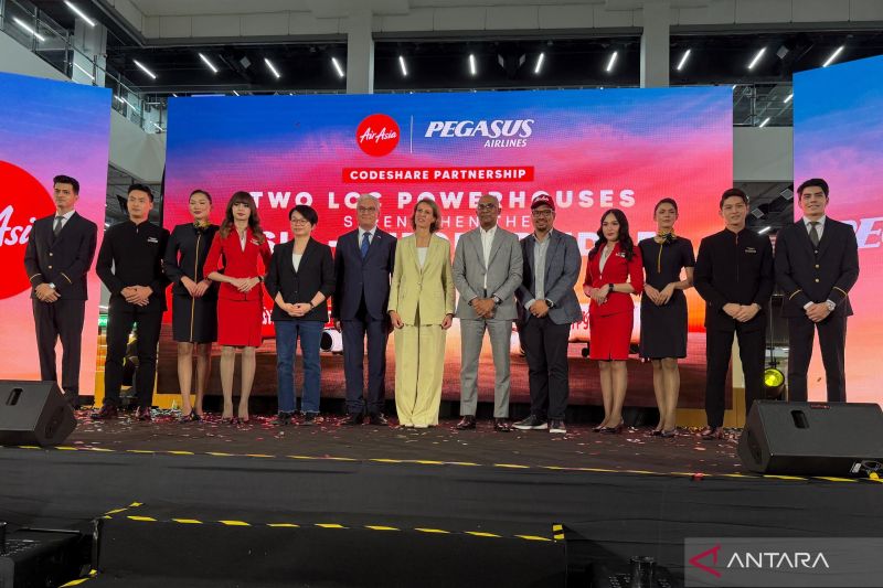 AirAsia memperluas akses ke Eropa lewat kemitraan codeshare