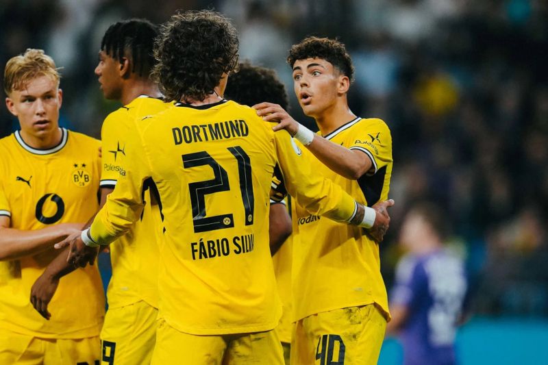Borussia Dortmund melaju ke putaran kedua Piala Jerman