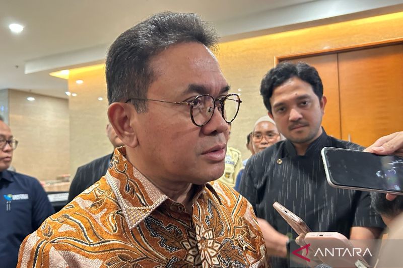 Mendag dorong Bulog isi stok beras 5 kg di ritel modern