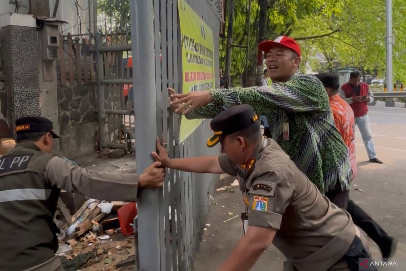 DKI kemarin, akses Jalan Lematang dibuka hingga pengidap TBC di Jakbar