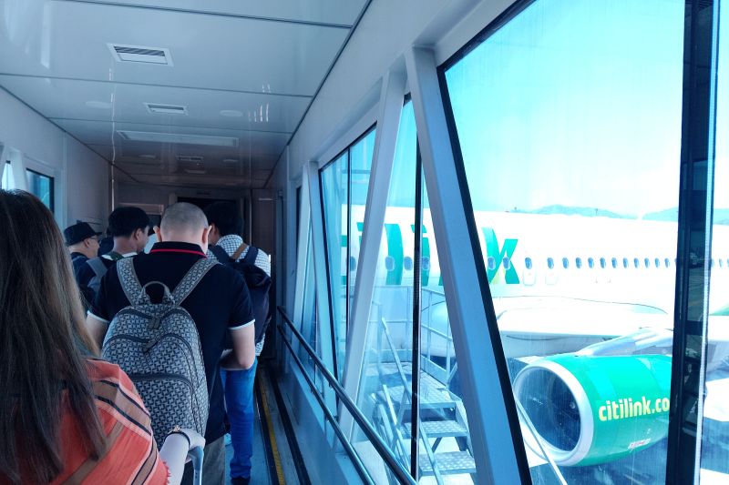 Aktivitas Bandara Hasanuddin kembali normal pascapenanganan Garuda