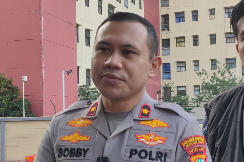 Polisi ringkus dua pria bawa obat keras tanpa izin edar di Tamansari