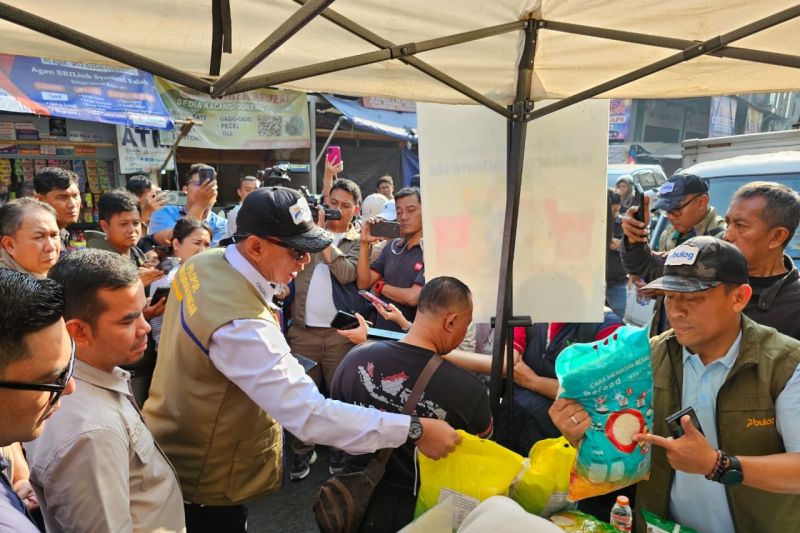 Bulog DKI-Banten cek pasar pastikan pasokan dan harga beras terkendali
