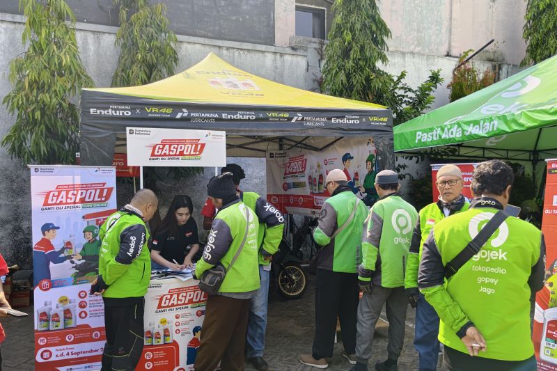 Peringati Hari Pelanggan Nasional, Pertamina Enduro gandeng Gojek gelar "Gaspol"