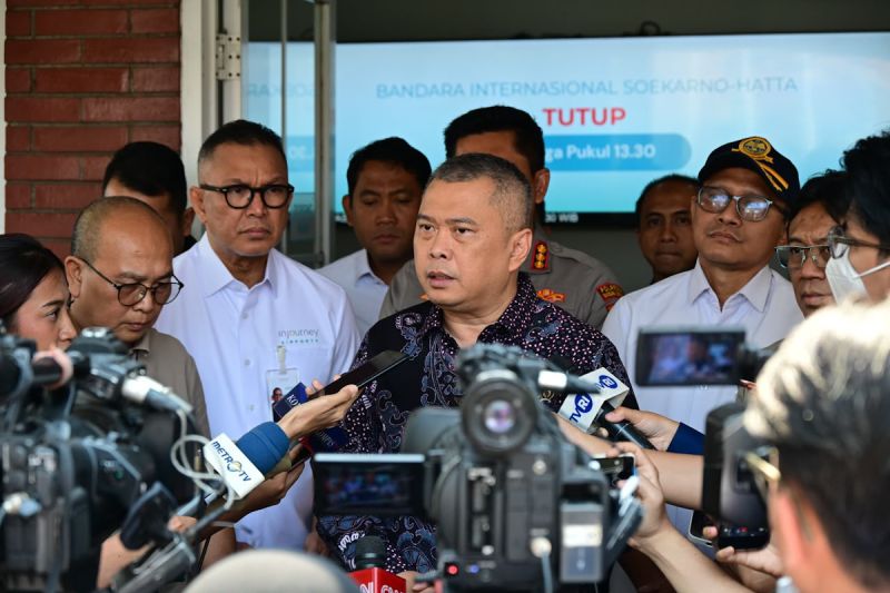 Menhub tegaskan keselamatan jadi utama dalam atasi dampak erupsi GAK