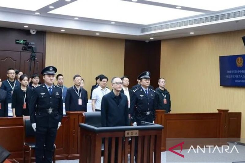 Mantan gubernur provinsi Shanxi dijatuhi hukuman mati karena korupsi