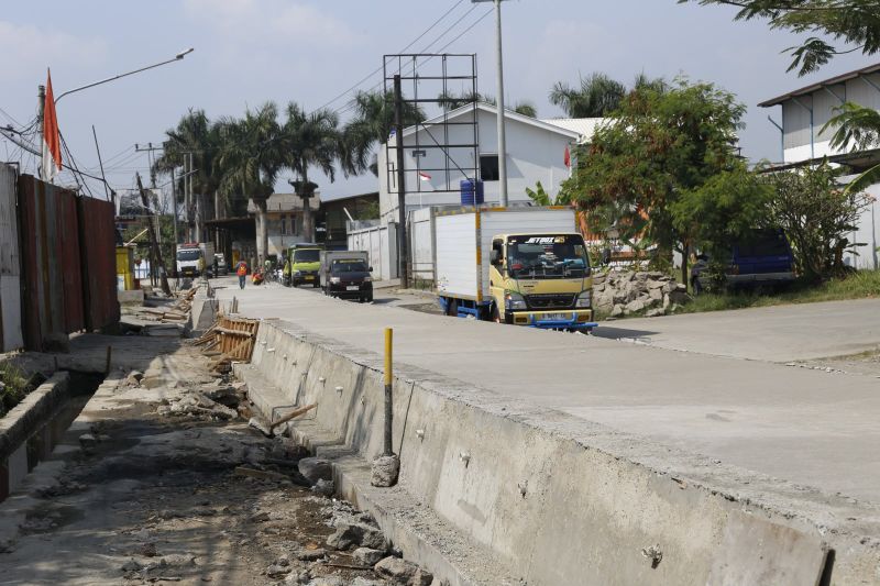 DPRD Jabar mendesak proyek Jalan Sapan-Majalaya rampung Oktober 2026