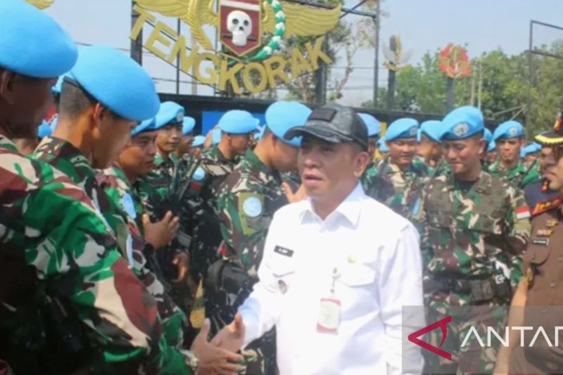Bupati Karawang lepas ratusan prajurit Yonif 305  untuk misi perdamaian di Afrika Tengah