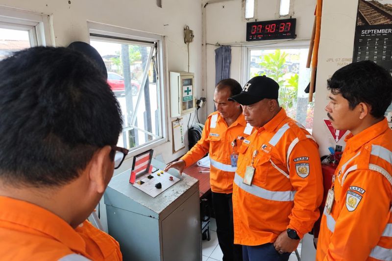 KAI Divre II Sumbar Tingkatkan Kompetensi Penjaga Perlintasan melalui Diklap Refreshing Secara Bertahap