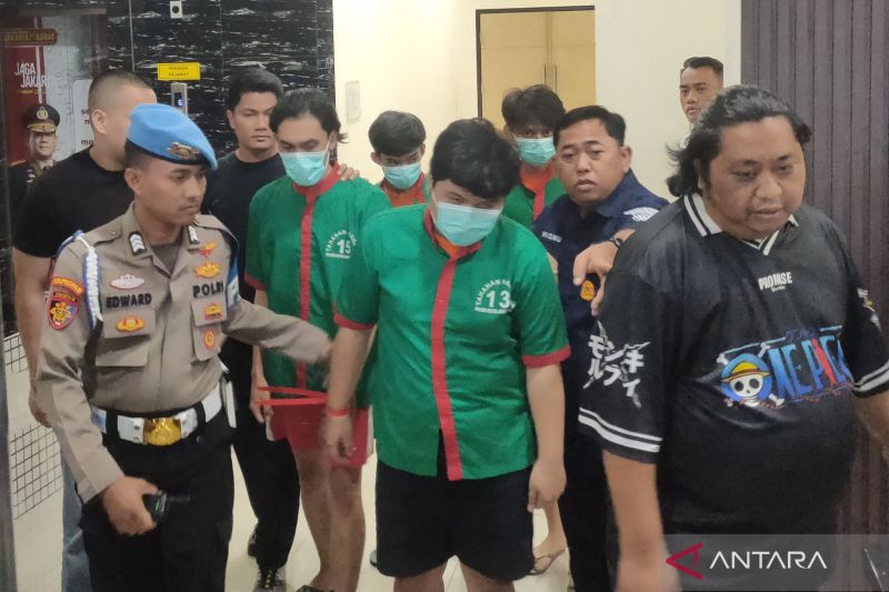 Sindikat narkoba Tangsel beli rekening di pasar gelap untuk transaksi
