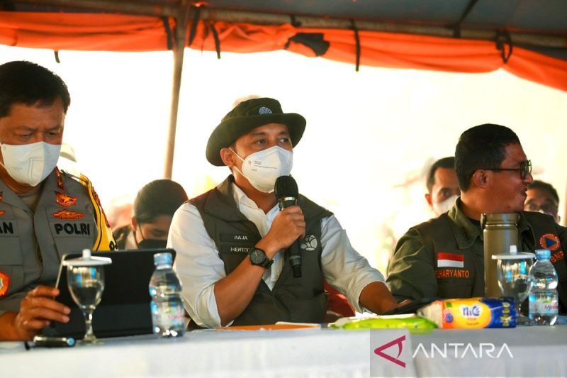 Menhut cabut lima izin perusahaan terkait karhutla Kalimantan