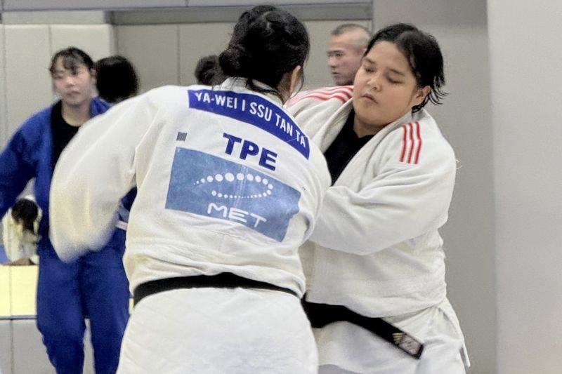 Indah Permatasari kalah di 16 besar judo +78 kg putri