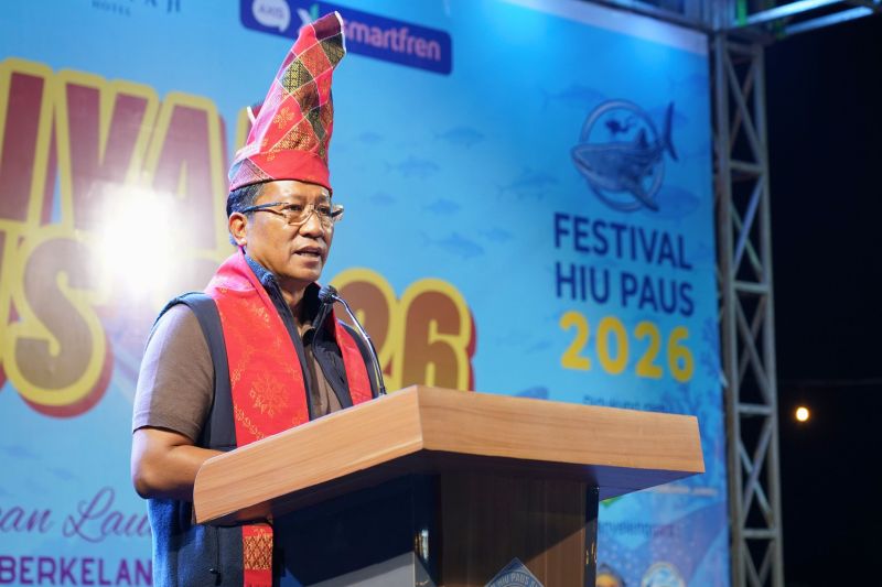 Menkum: Festival Hiu Paus harus jadi penggerak ekonomi masyarakat