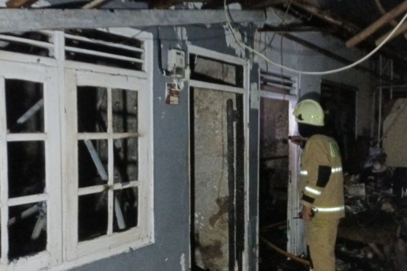 Kerugian kebakaran rumah di Taman Wijaya Kusuma capai Rp500 juta