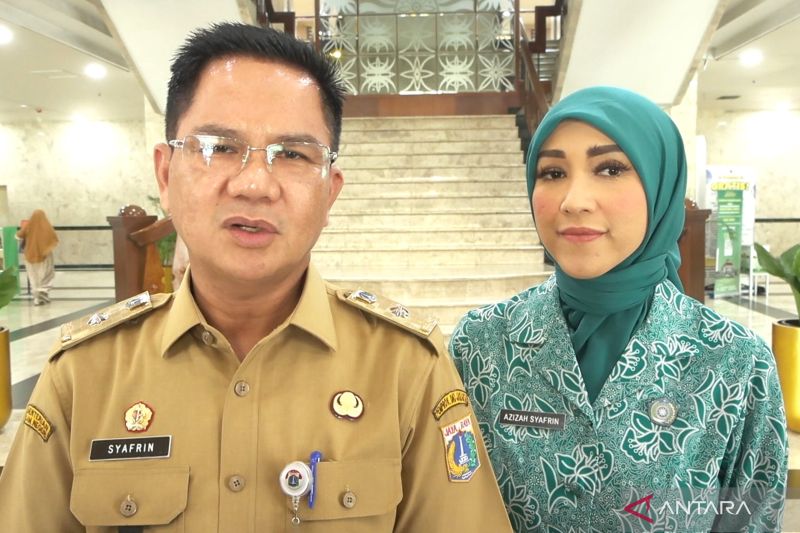 Pemkot Jaksel minta warga lapor jika temukan pencurian pelat JPO