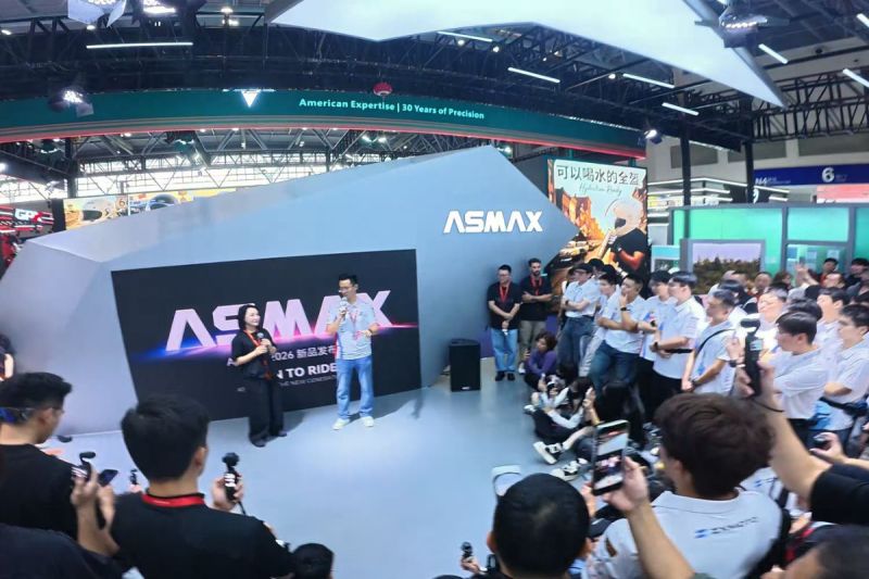 ASMAX Hadirkan Interkom Sepeda Motor dengan Layar di Ajang CIMAMotor 2026