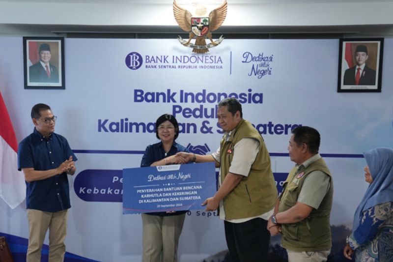 BI salurkan bantuan Rp2,97 miliar untuk warga terdampak karhutla