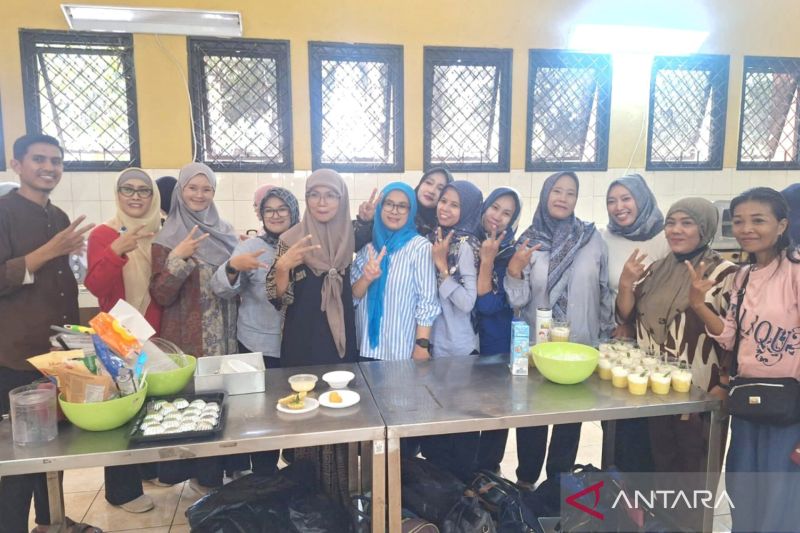 Pemkot Jaktim dampingi pelaku usaha olah pangan lokal jadi produk