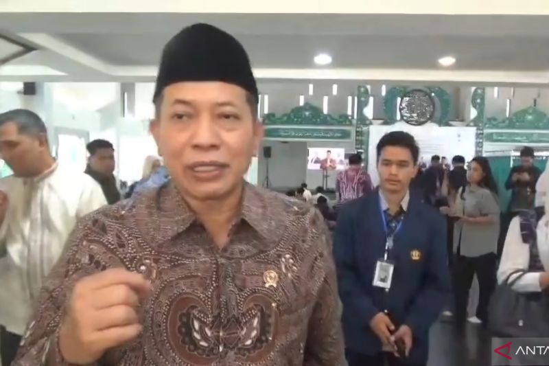 menkop-kdkmp-mulai-operasional-pada-waktu-dekat-usai-persiapan-tuntas