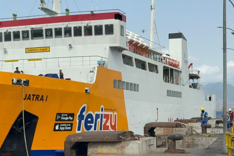 asdp-pastikan-perkuat-kelancaran-mobilitas-arus-logistik-di-ketapang