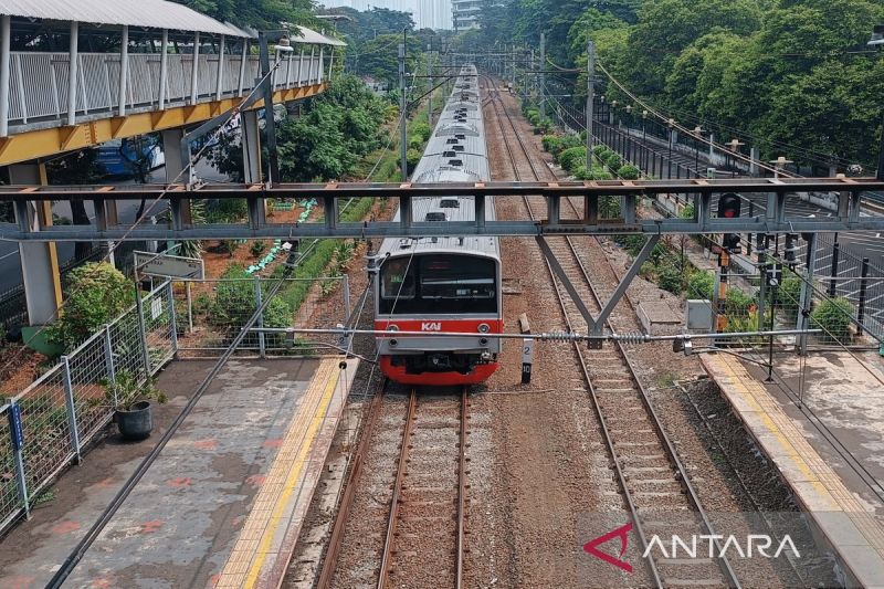 KAI: Impor kereta bekas Jepang untuk transisi produksi dalam negeri