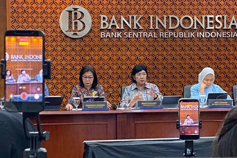 gubernur-bi-bi-rate-575-persen-saat-ini-cukup-untuk-jaga-stabilitas