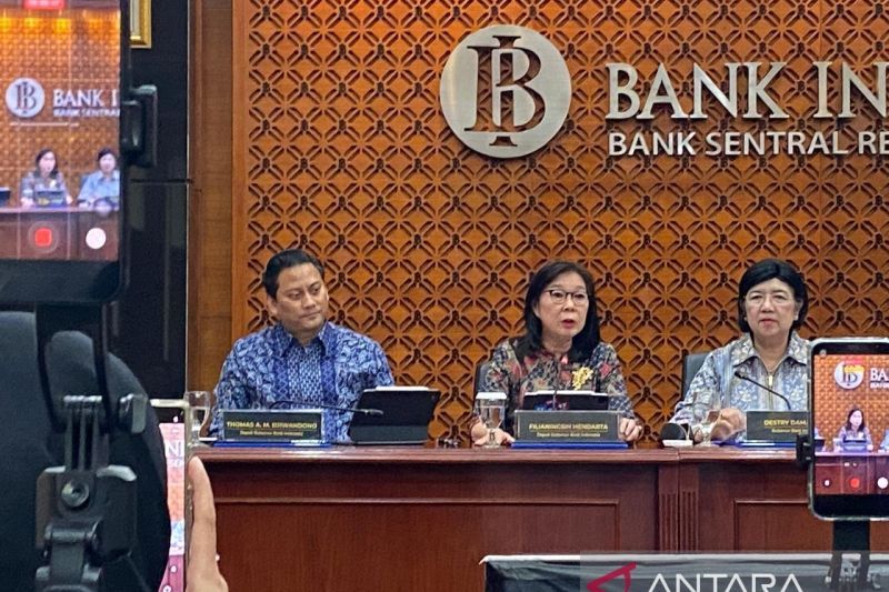 bi-32457-kartu-kredit-indonesia-telah-diterbitkan-sejak-17-agustus