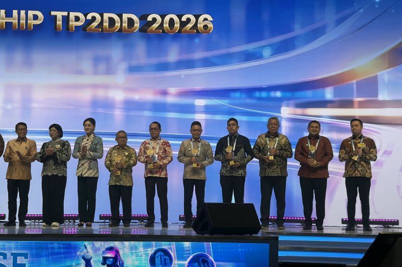 Pemkot Pontianak raih penghargaan percepatan digitalisasi 2026