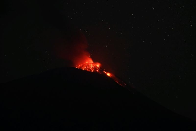 pemda-lembata-batasi-aktivitas-wisata-di-kawasan-gunung-ile-lewotolok