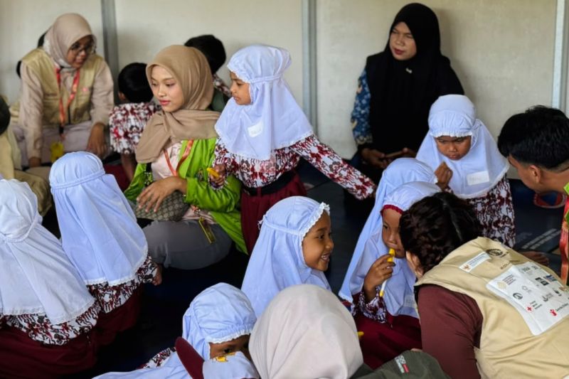 UI pulihkan anak Sumut pascabencana lewat Marsiadapari Tandihat