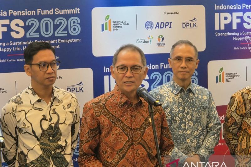 ojk-siapkan-aturan-dana-pensiun-boleh-investasi-ke-luar-negeri