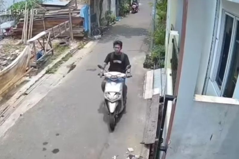 pura-pura-jadi-penghuni-pencuri-gasak-rp5-juta-di-kontrakan-di-jakbar