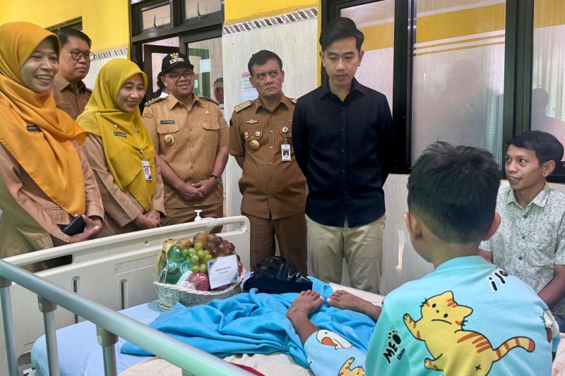 Wapres minta maaf kepada pasien dugaan keracunan makanan di Batang