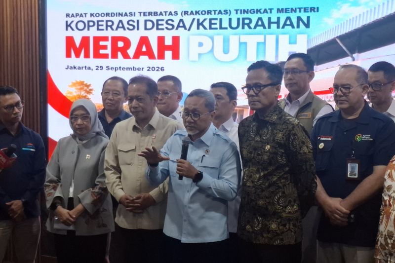 agrinas-teken-pks-dengan-bumn-dukung-operasional-kdkmp-1-oktober-2026