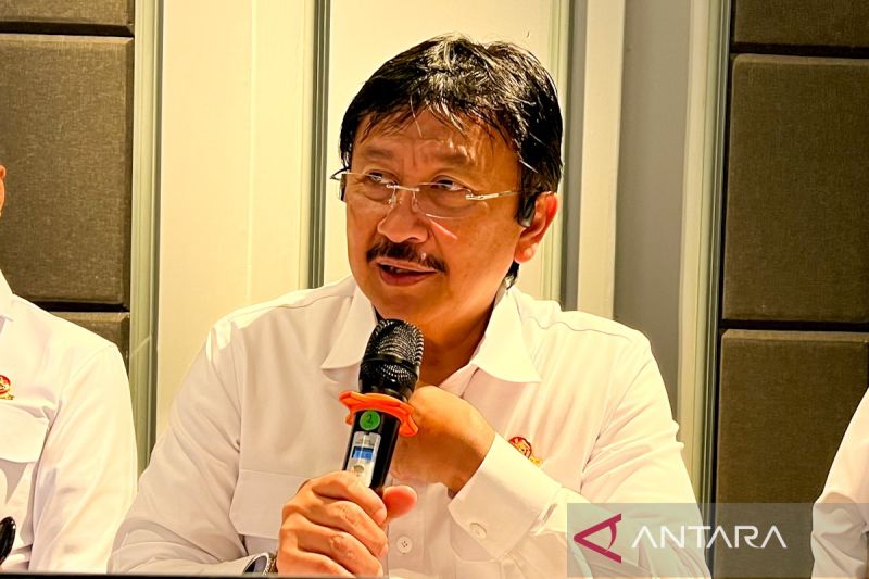 kemenhub-transisi-pengelolaan-bandara-dhoho-tak-ganggu-operasional