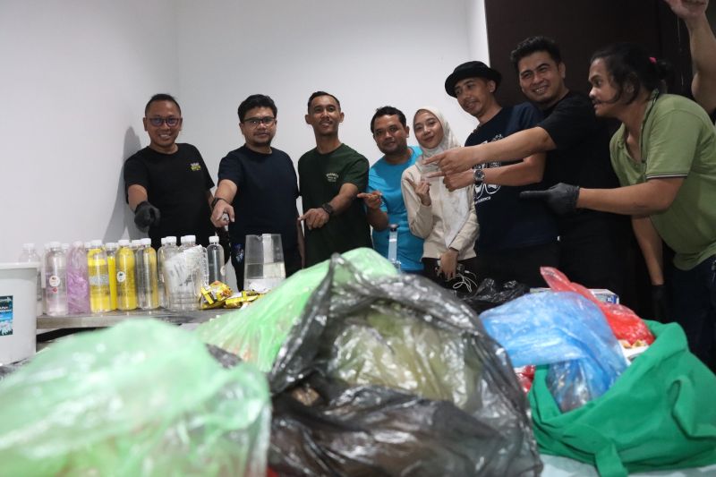 polrestro-jakbar-bongkar-dugaan-produksi-etomidate-di-pik-2-banten