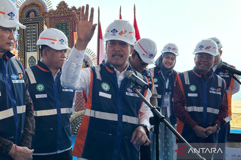 trenggono-siapkan-cilacap-dan-bitung-jadi-pelabuhan-modern-selanjutnya