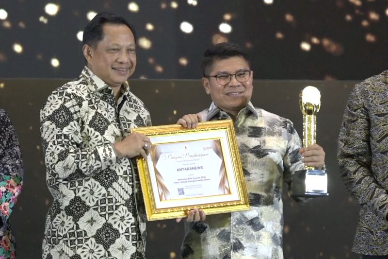 ANTARA raih penghargaan mitra terbaik kategori media massa BPS