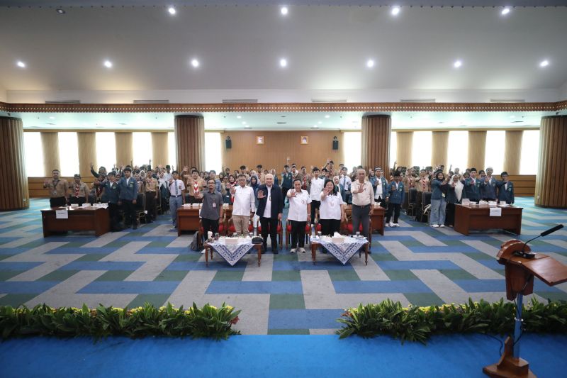 Pemkot Jakut ajak pemilih pemula melek politik lewat pelatihan