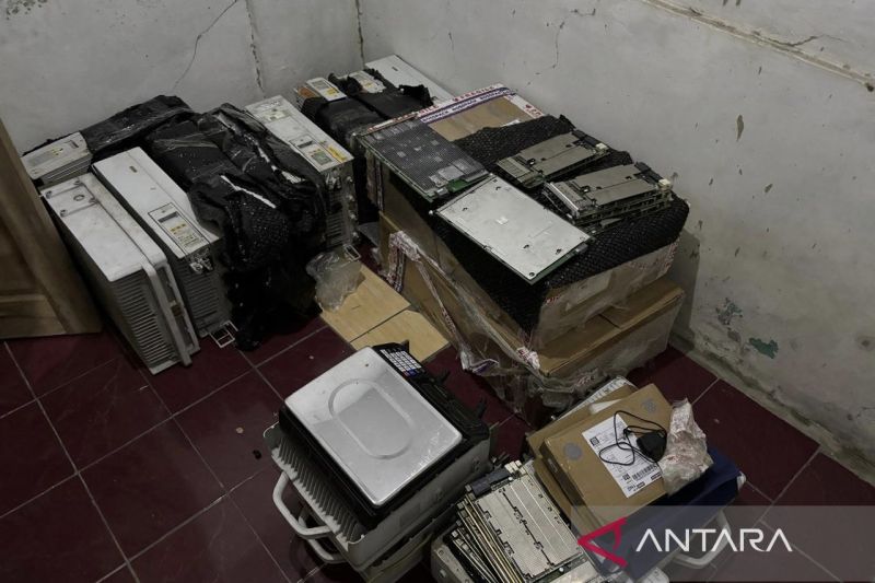 Polisi tangkap spesialis pencuri perangkat BTS di Tangerang