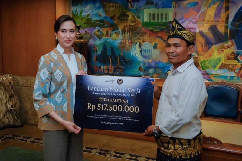 Kemenpar dorong pemulihan usaha di Desa Sade pascakebakaran
