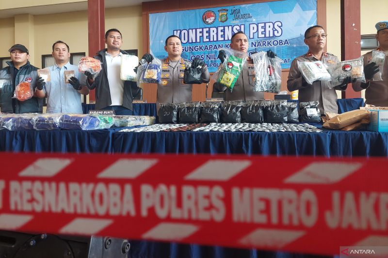 polres-jakpus-waspadai-peredaran-obat-keras-daftar-g-dengan-sistem-cod