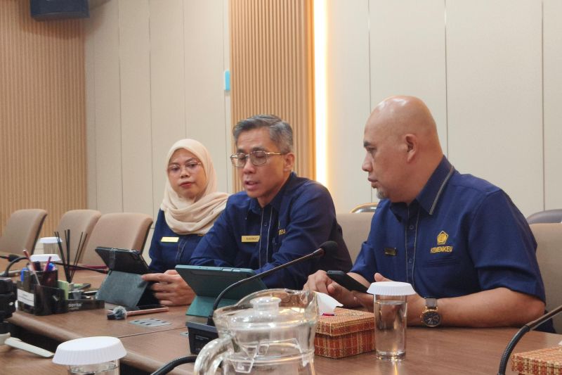 tkd-di-kalimantan-barat-hingga-agustus-2026-capai-rp1233-triliun
