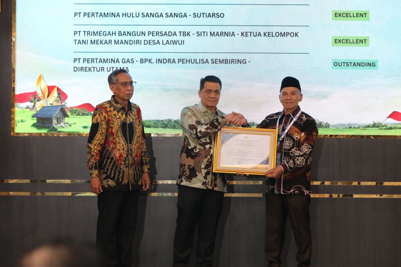 grup-pertamina-hulu-indonesia-raih-penghargaan-csr-pdb-award-2026