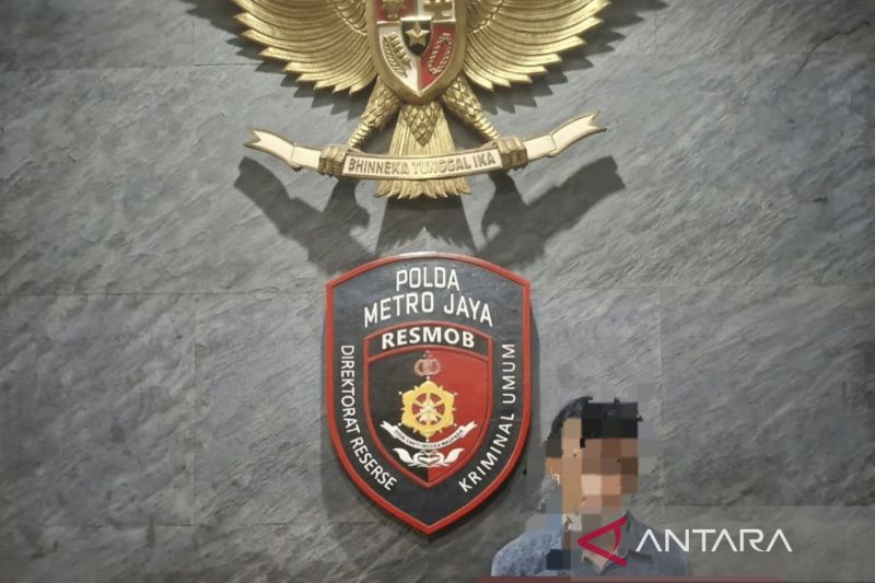 polda-metro-jaya-amankan-ponsel-laptop-milik-korban-pencurian-di-krl