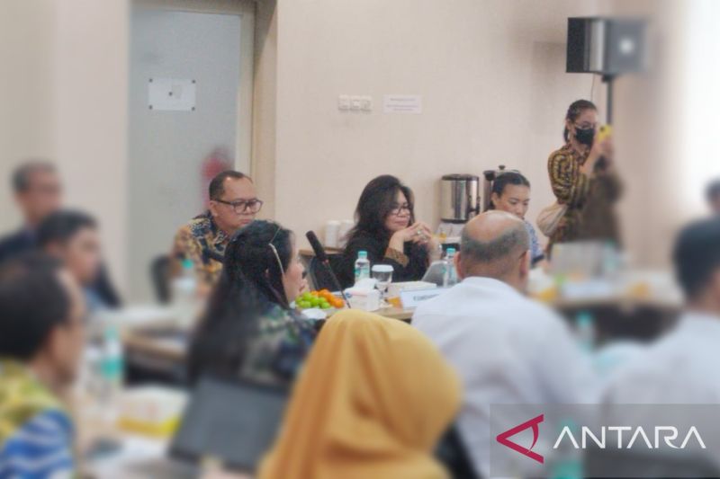 komisi-vii-dpr-ri-soroti-jalan-jelek-menuju-kawasan-industri-karawang