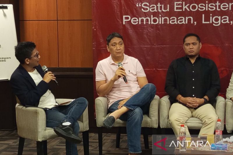 Fictor Roring nilai jumlah laga IBL All Indonesian harus lebih banyak