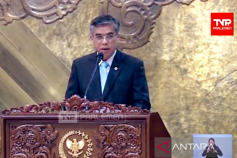 ruu-ketenagakerjaan-atur-13-hal-baru-termasuk-larangan-tahan-ijazah