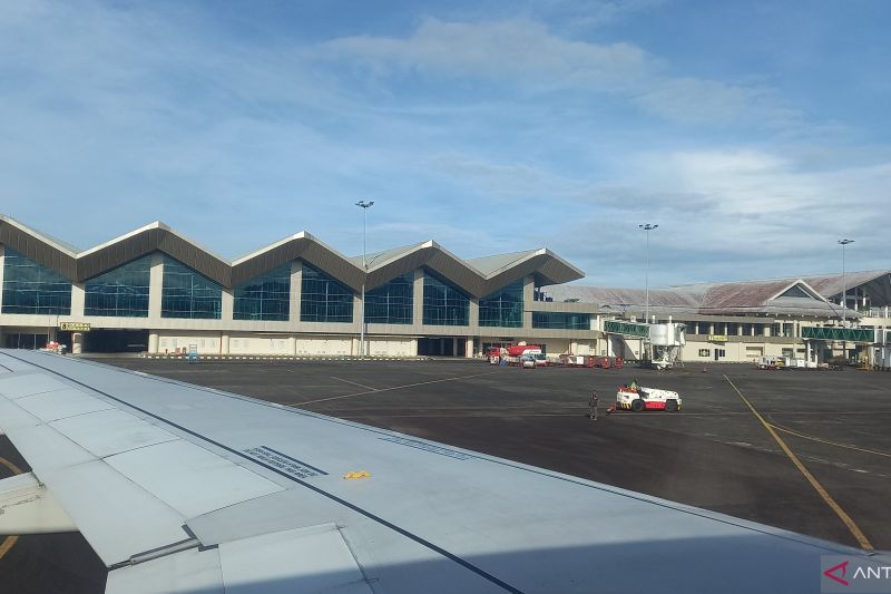 Bandara Samrat Manado tutup sementara
